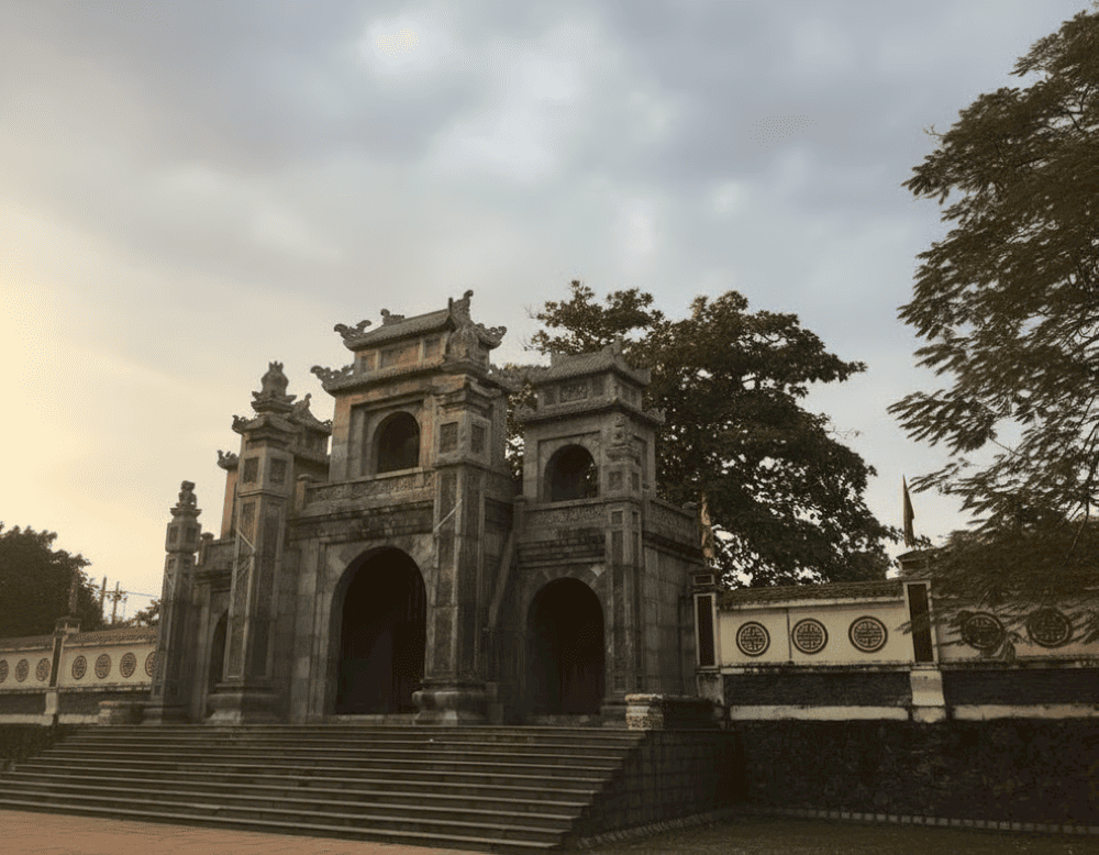 Đền S&ograve;ng Sơn